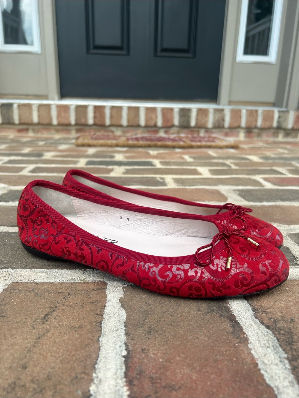 Paul Mayer Attitudes Red Leather Metallic Scrollwork Etched Ballet Flats 8